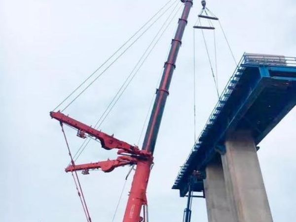 井冈山市吊车电话_-吊车租赁：吊车过程中如何防止