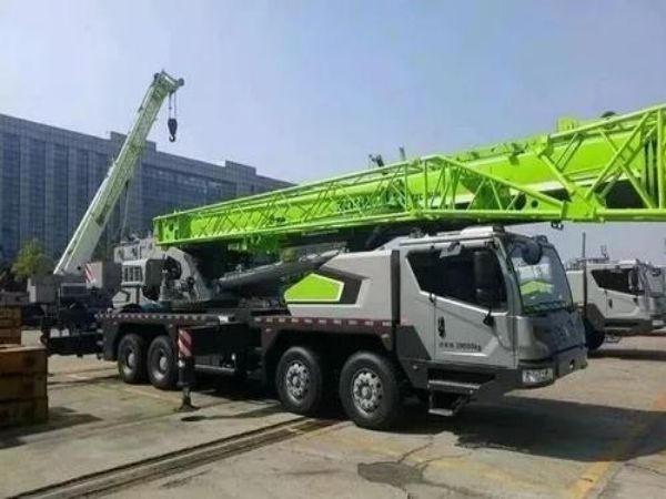 井冈山市吊车租赁公司_选择吊车出租的几个标准